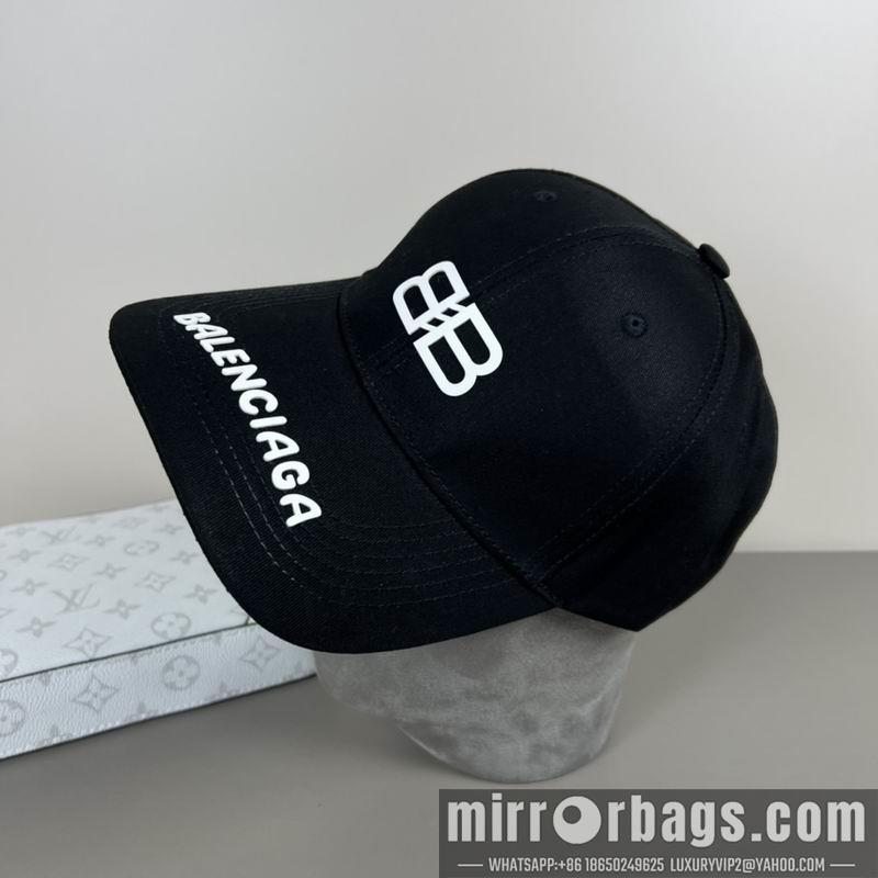 Balenciaga Hat dx47