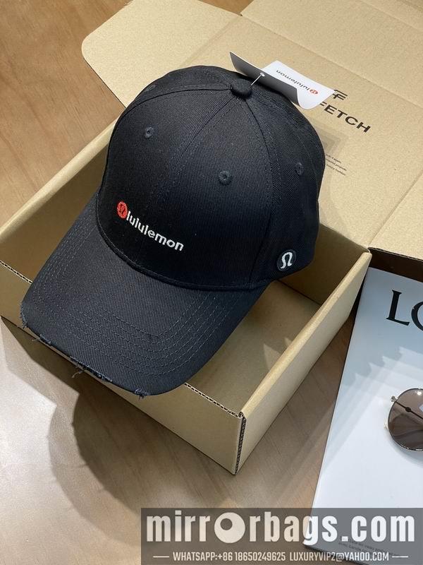 Lululemon Hat dx12