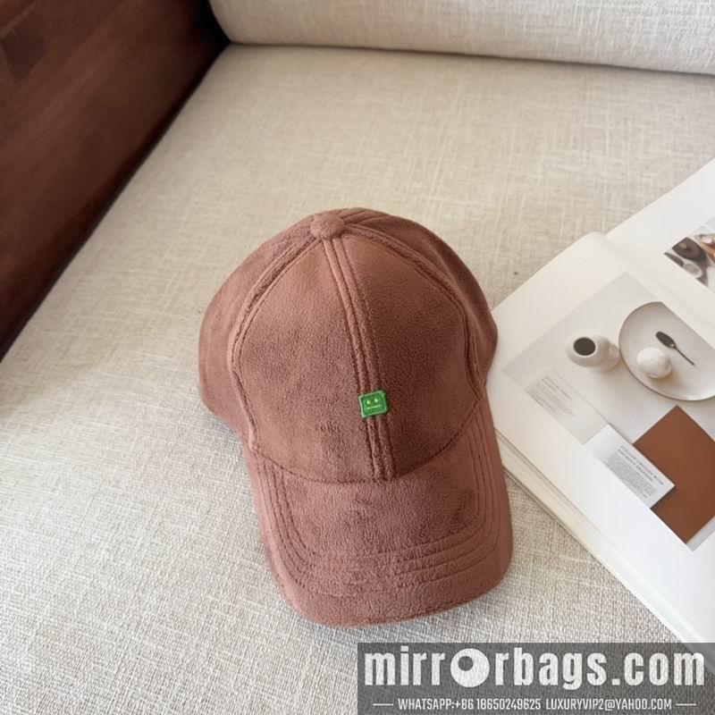 Acne Hat dx12