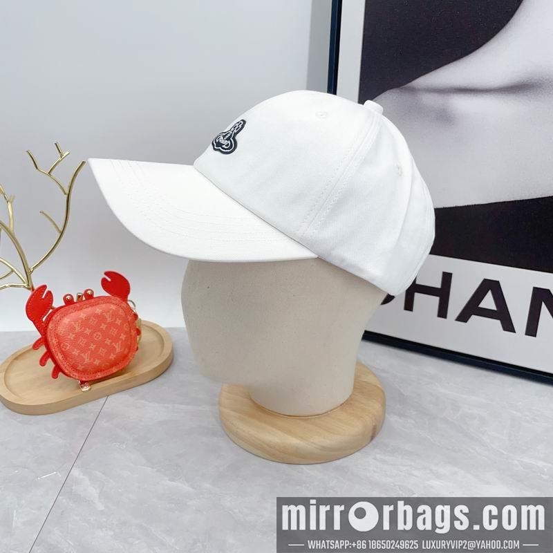 Vivienne Westwood Hat dx03