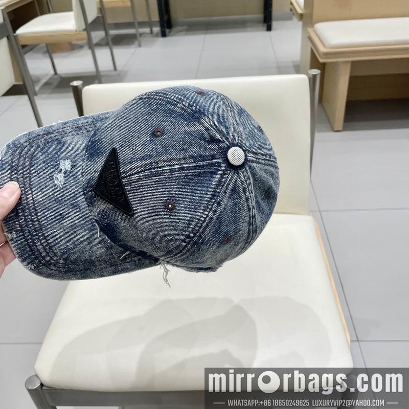 Prada Hat 032001