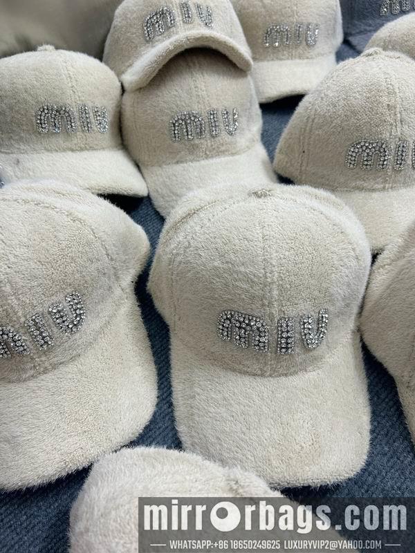 Miumiu Hat dx89