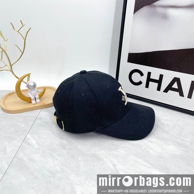 LV Hat dx71
