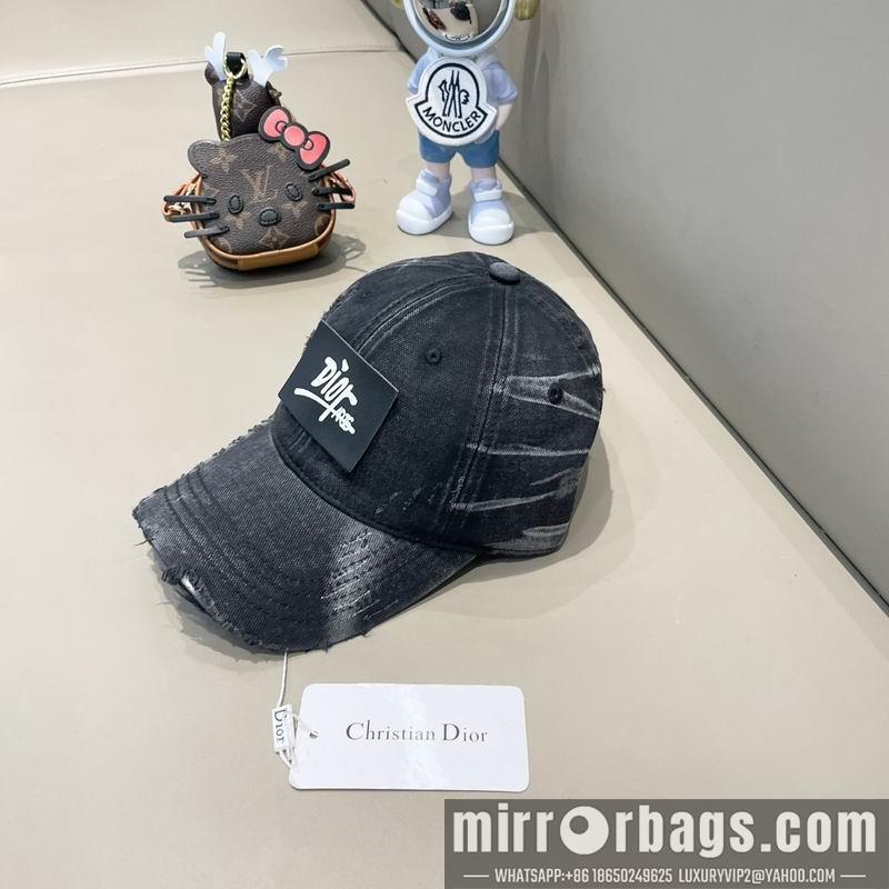 Dior Hat 072803