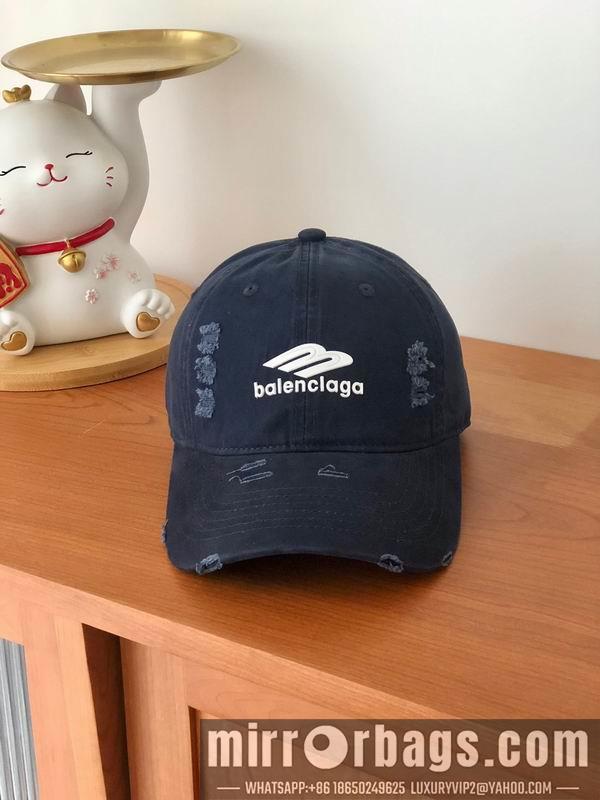 Balenciaga Hat 082601