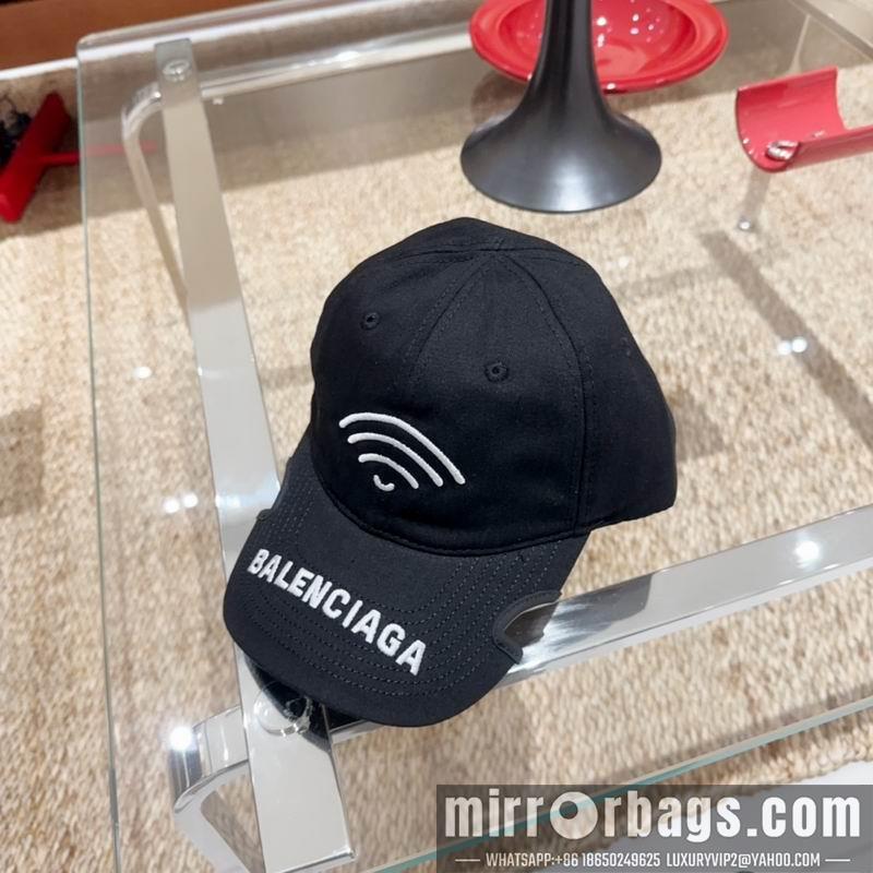 Balenciaga Hat 081402