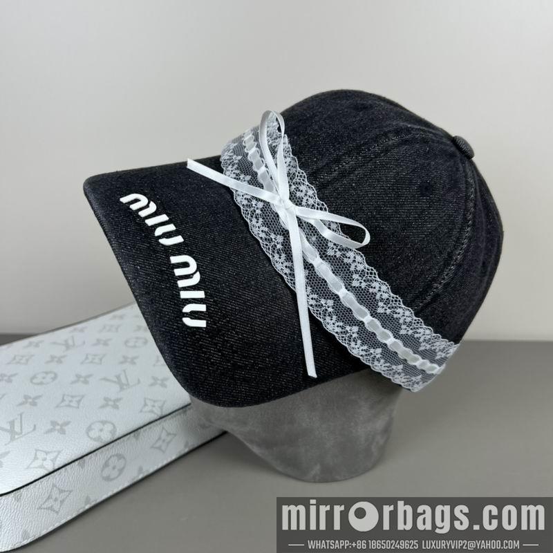 Miumiu Hat dx16