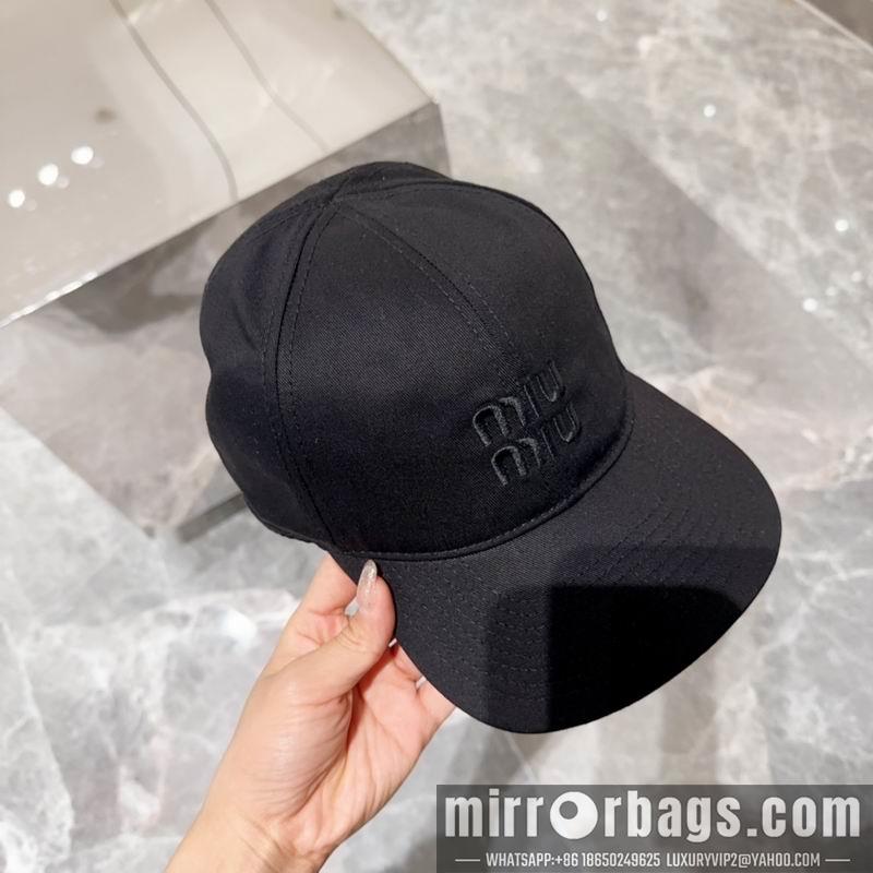 Miumiu Hat 050704
