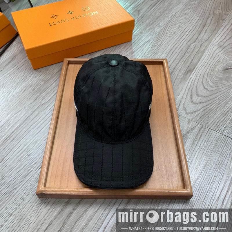 LV Hat dx149