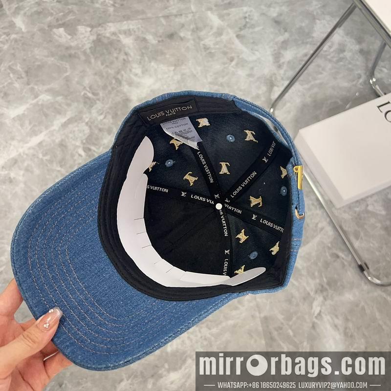 LV Hat 082605