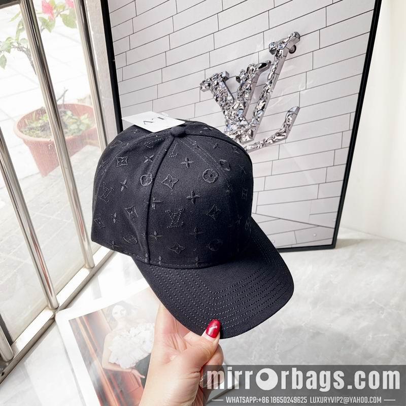 LV Hat 050703
