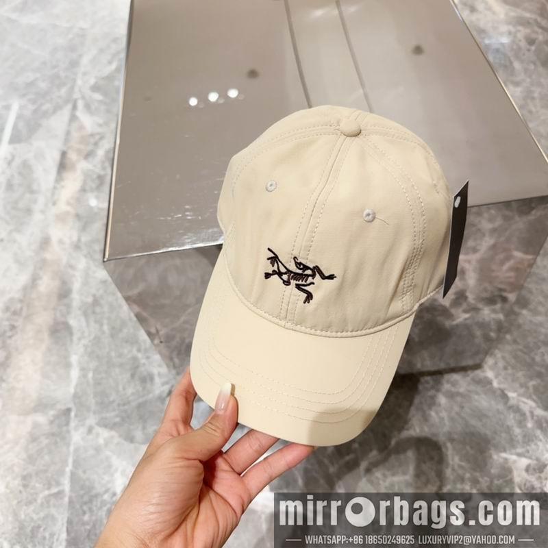 Arcteryx Hat dx11