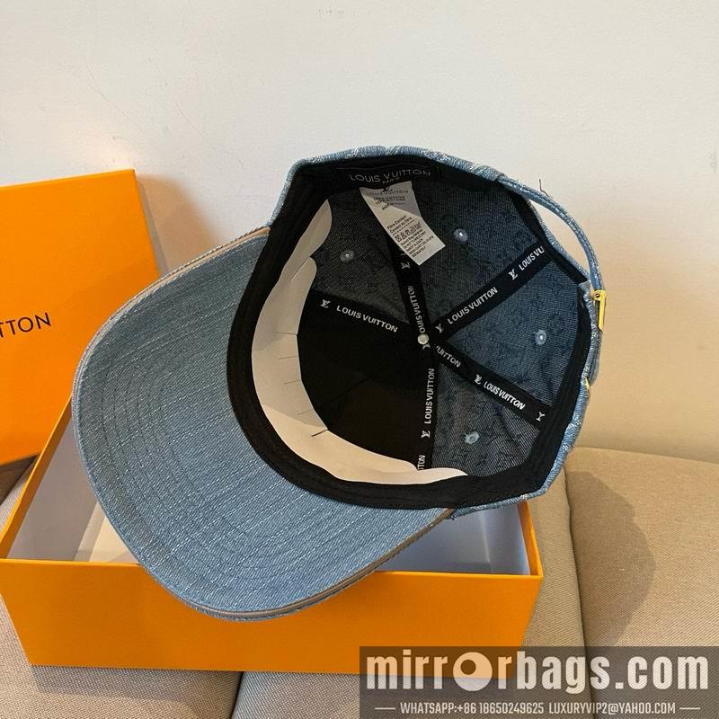 LV Hat dx36