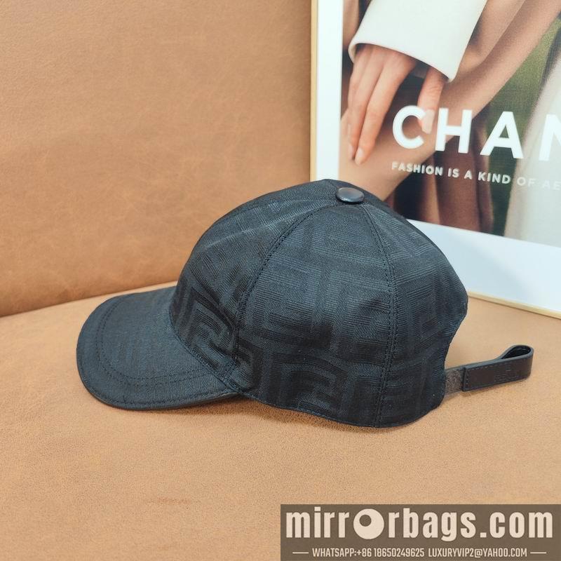 Fendi Hat dx47