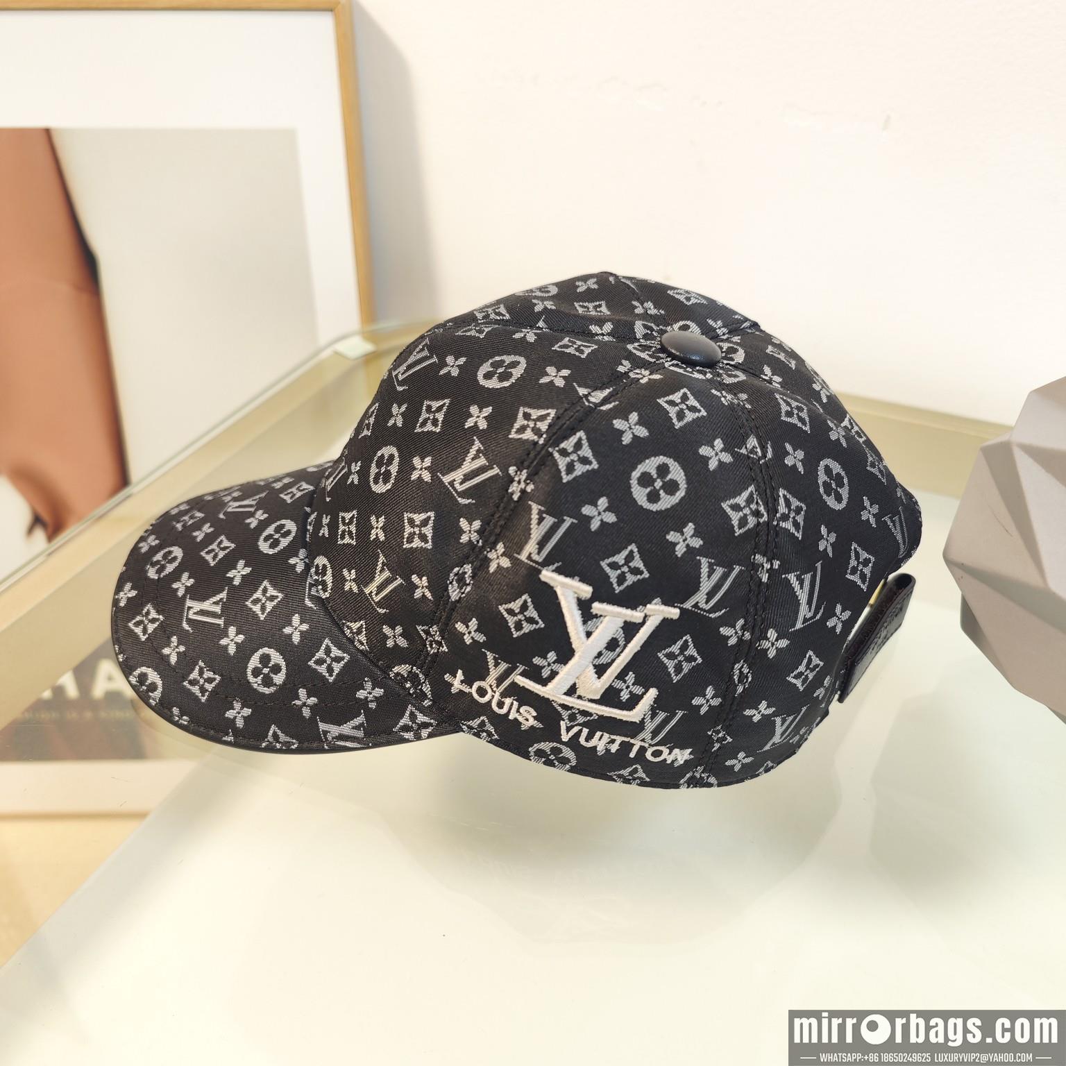 LV Hat dx120