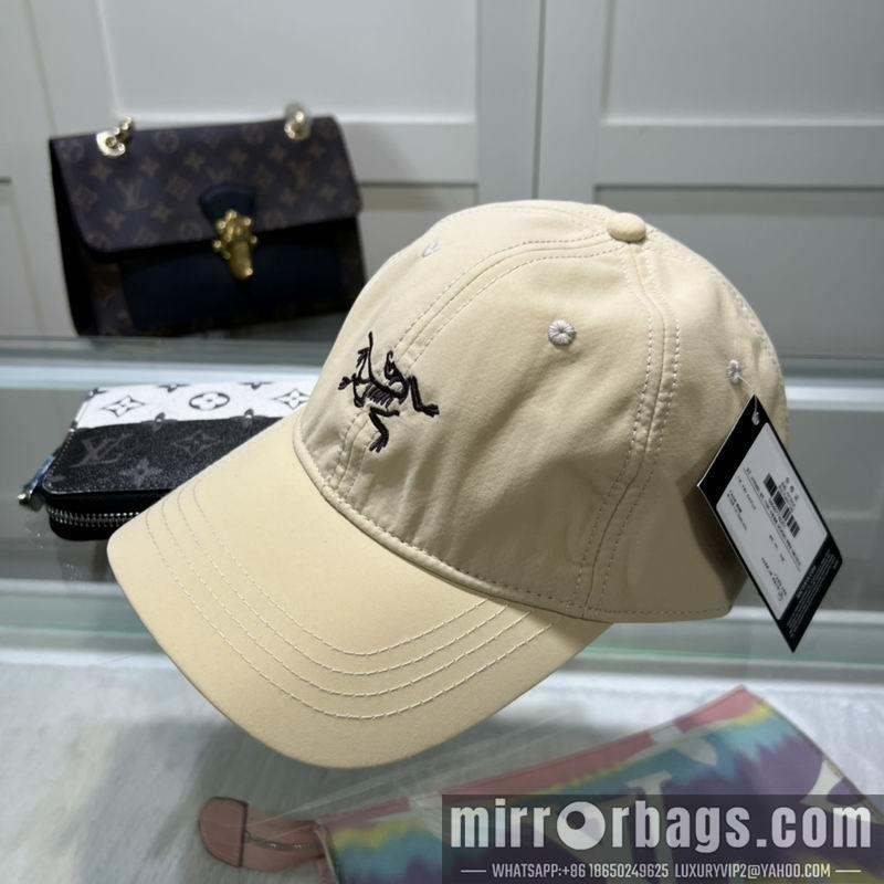 Arcteryx Hat dx08