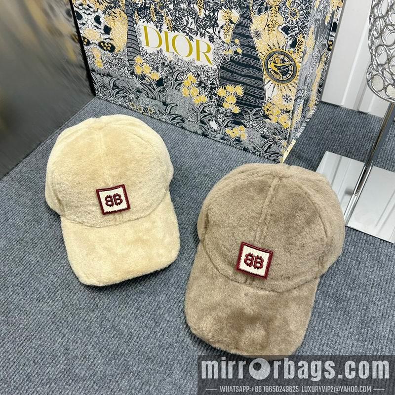 Balenciaga Hat dx87