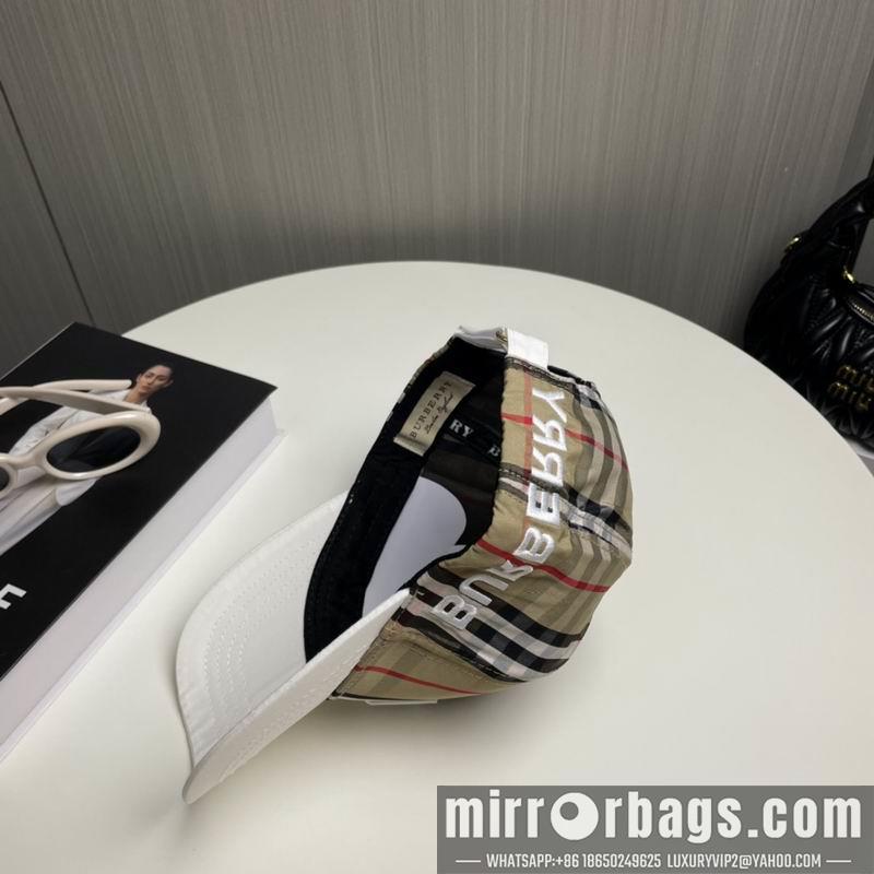 Burberry Hat 081001