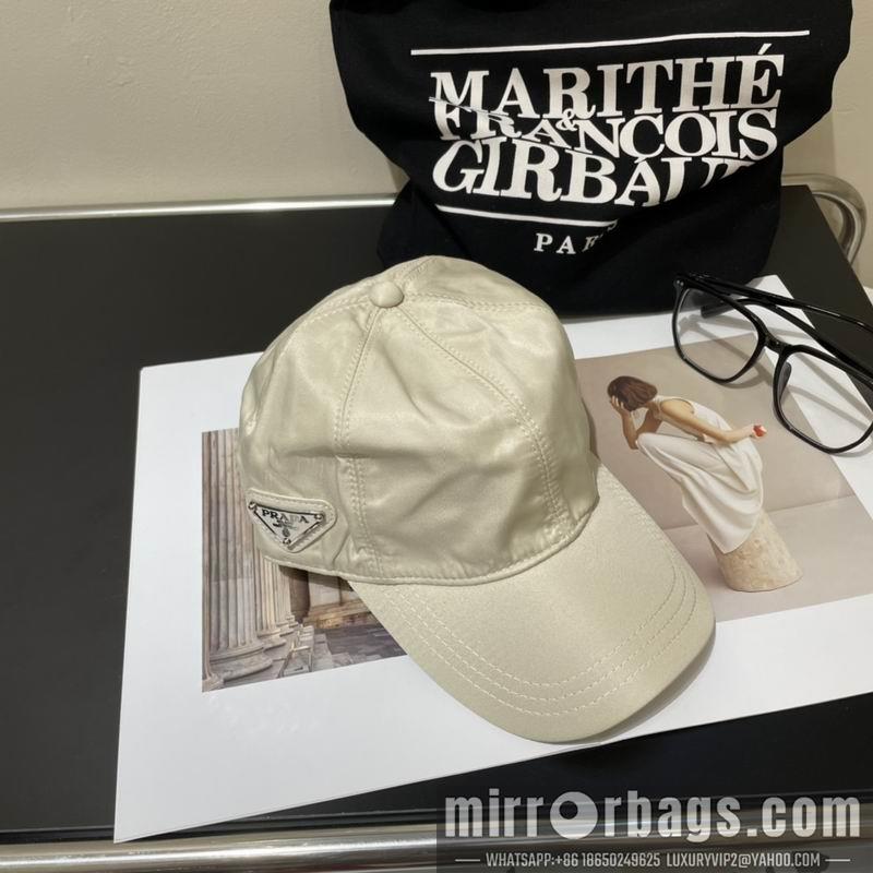 Prada Hat dx16