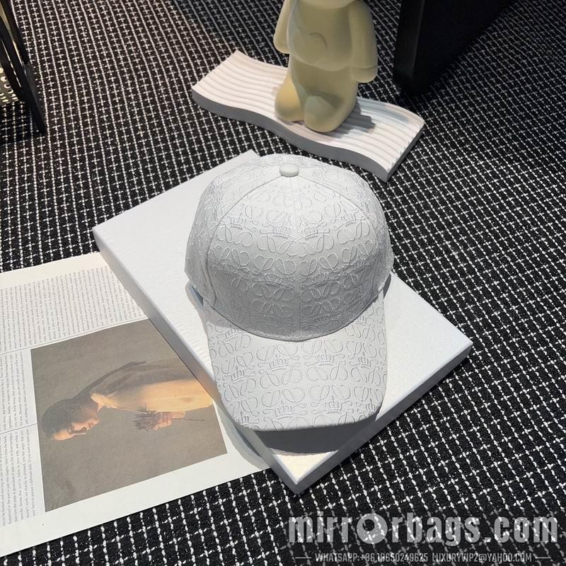 Loewe Hat dx03