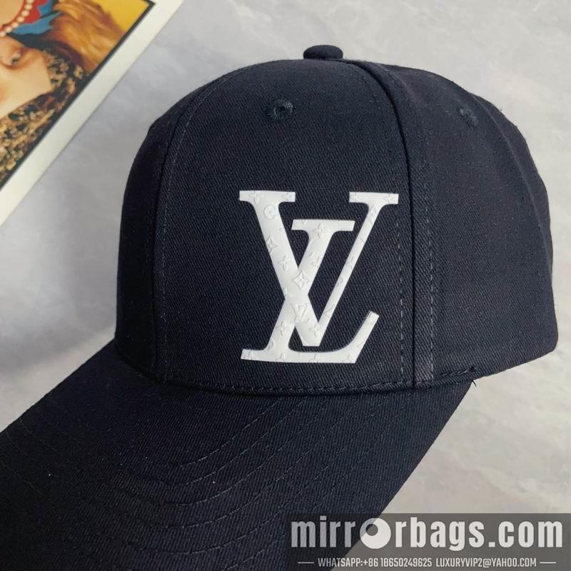 LV Hat dx39