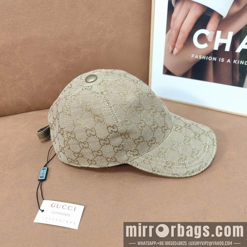 Gucci Hat dx111