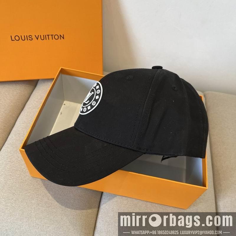 LV Hat dx66