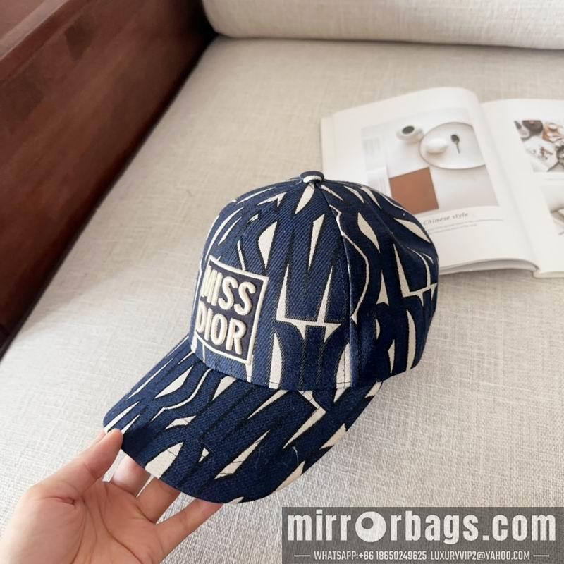 Dior Hat dx69