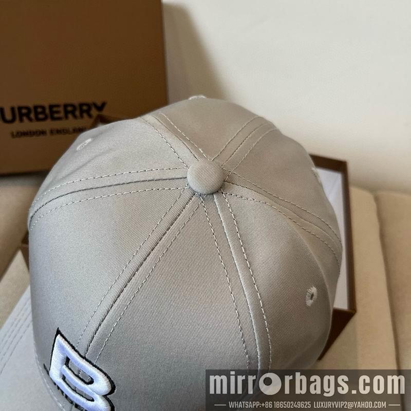 Burberry Hat dx08