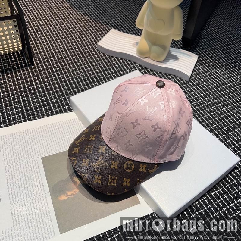 LV Hat 042603