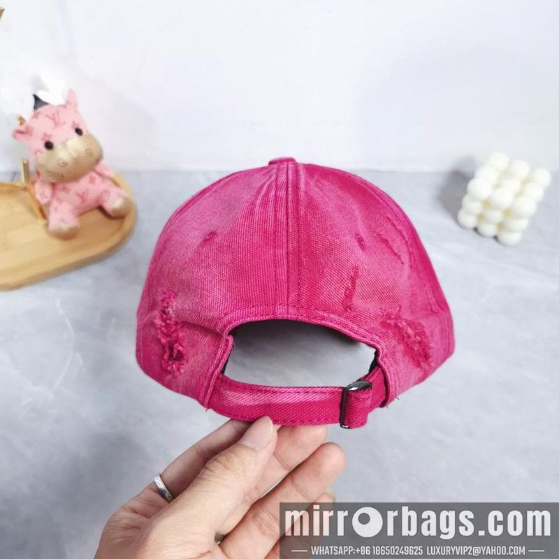 Balenciaga Hat dx34