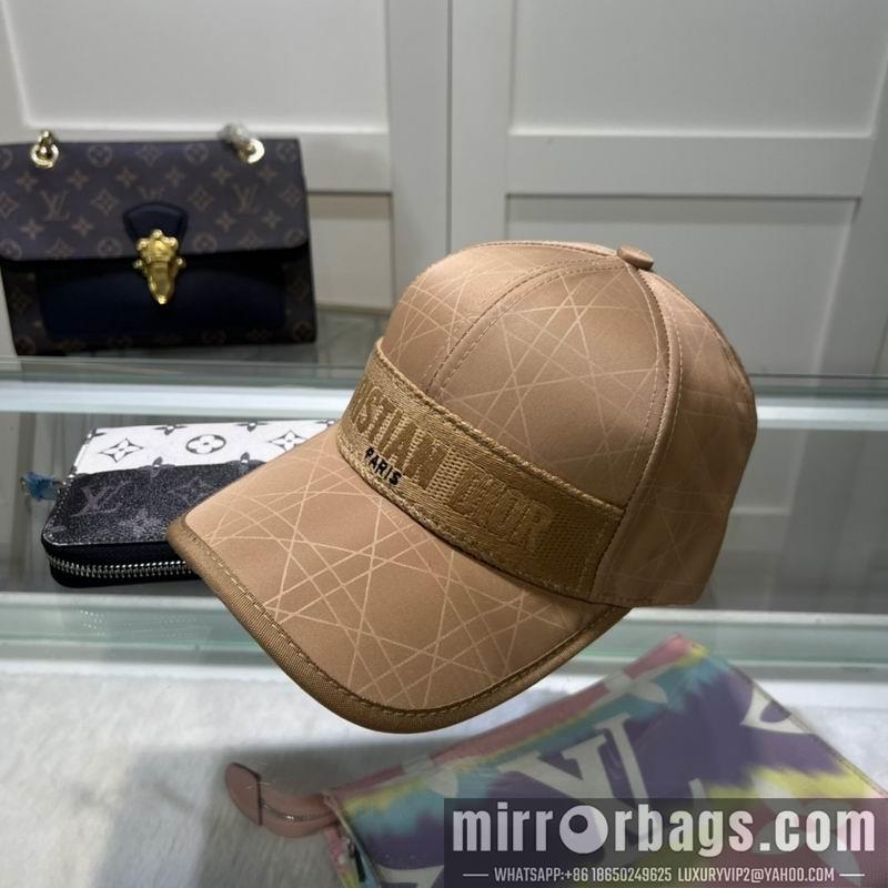 Dior Hat dx60