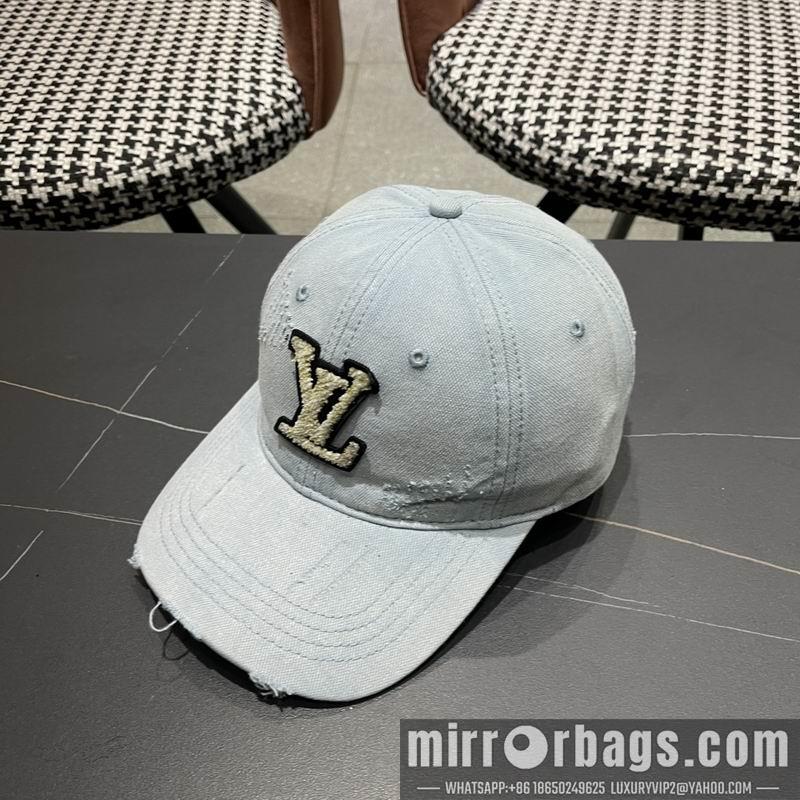 LV Hat 040201