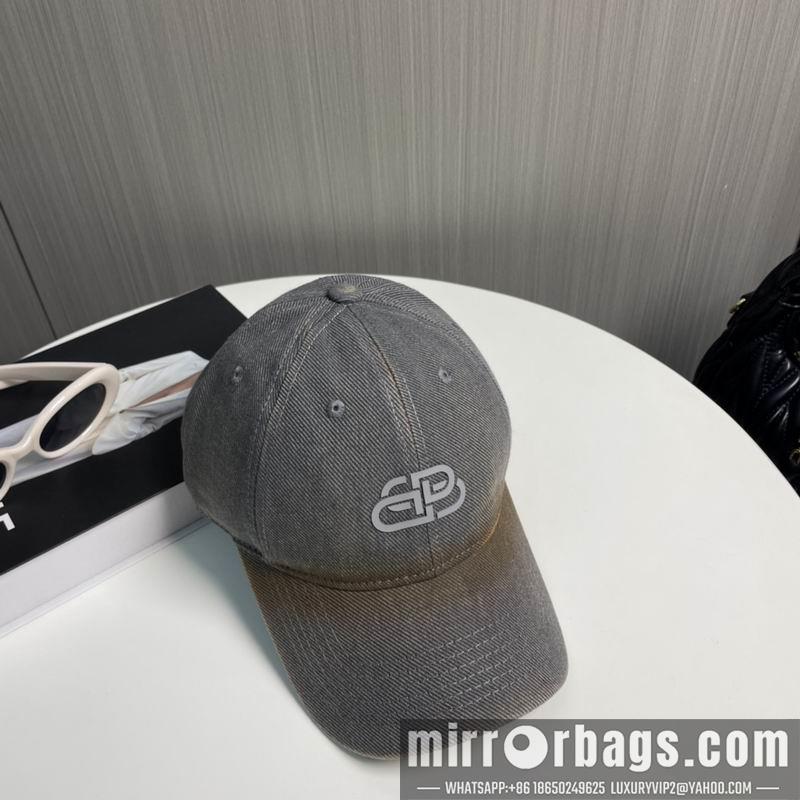 Balenciaga Hat 091402