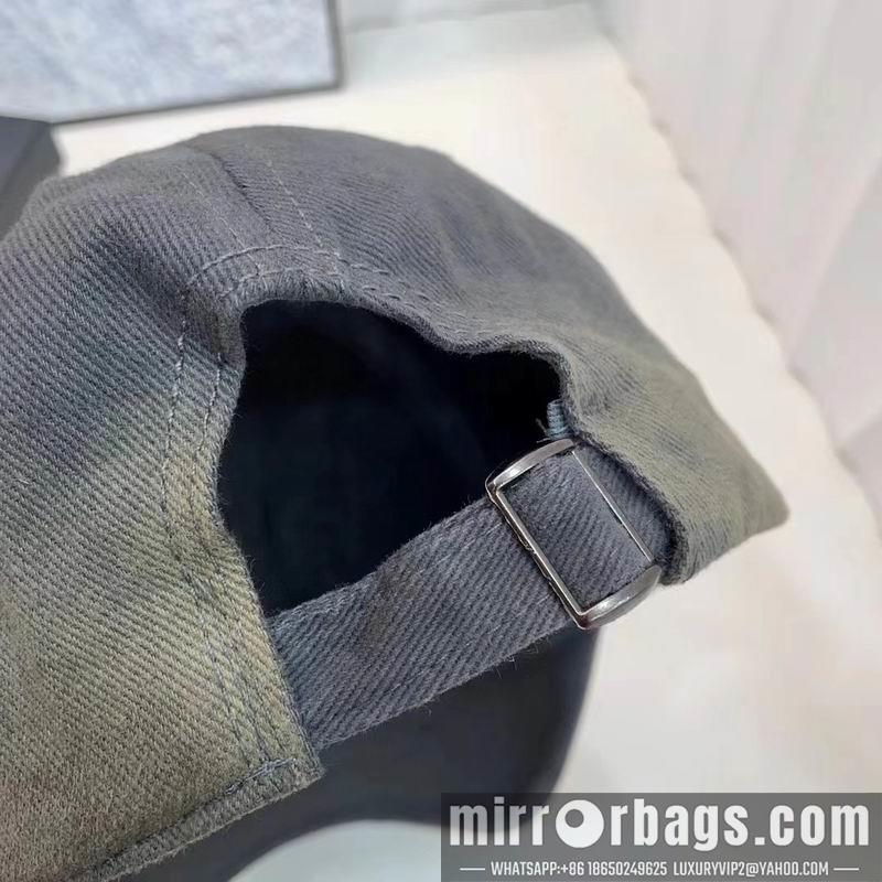 Miumiu Hat dx21
