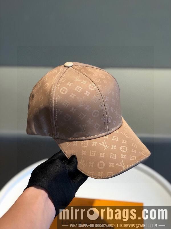 LV Hat 071203
