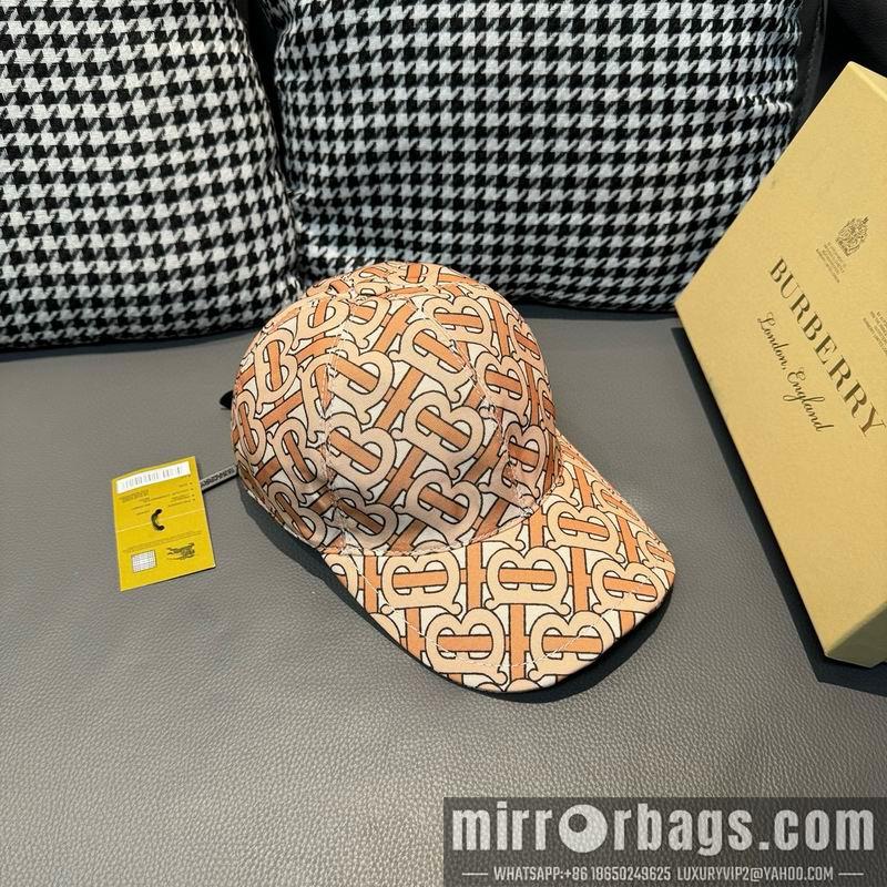 Burberry Hat dx30