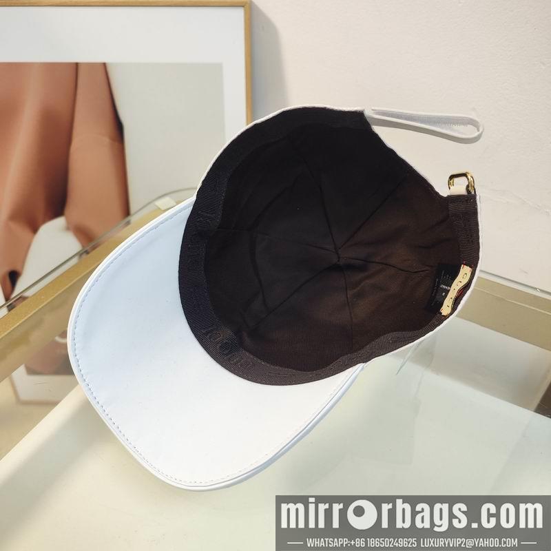 Gucci Hat dx27