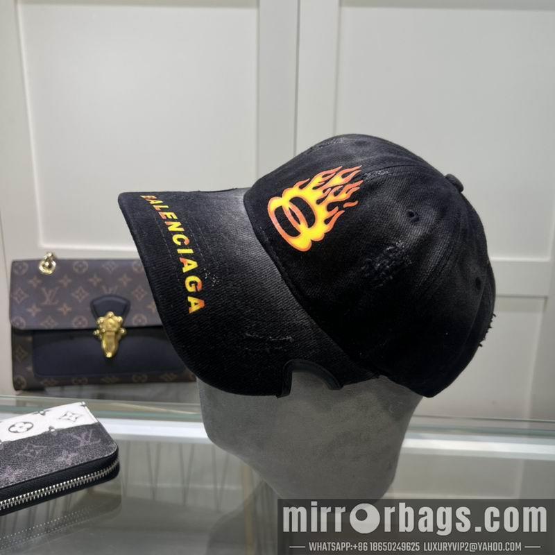 Balenciaga Hat dx84