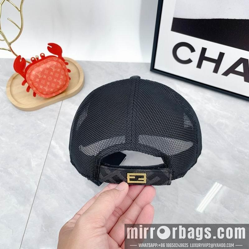 Fendi Hat dx76