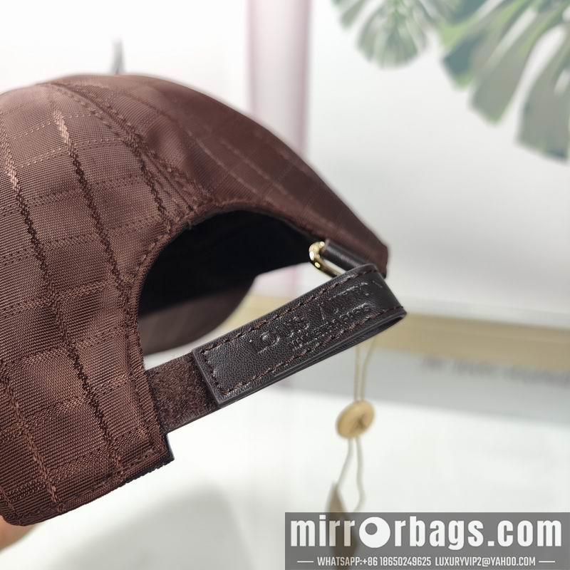 LV Hat dx132