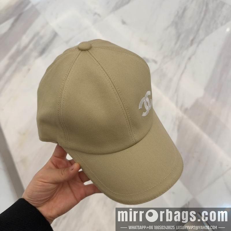 Chanel Hat dx40