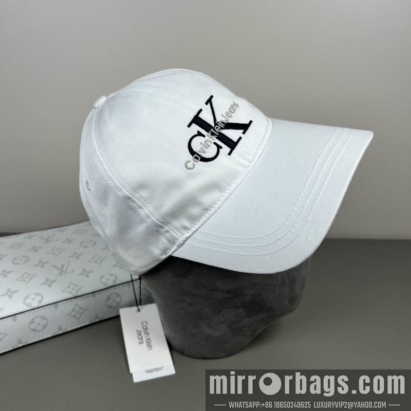 CK Hat dx32