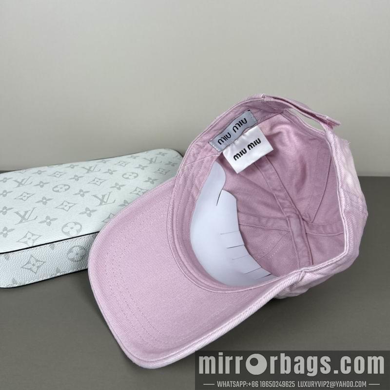 Miumiu Hat dx19