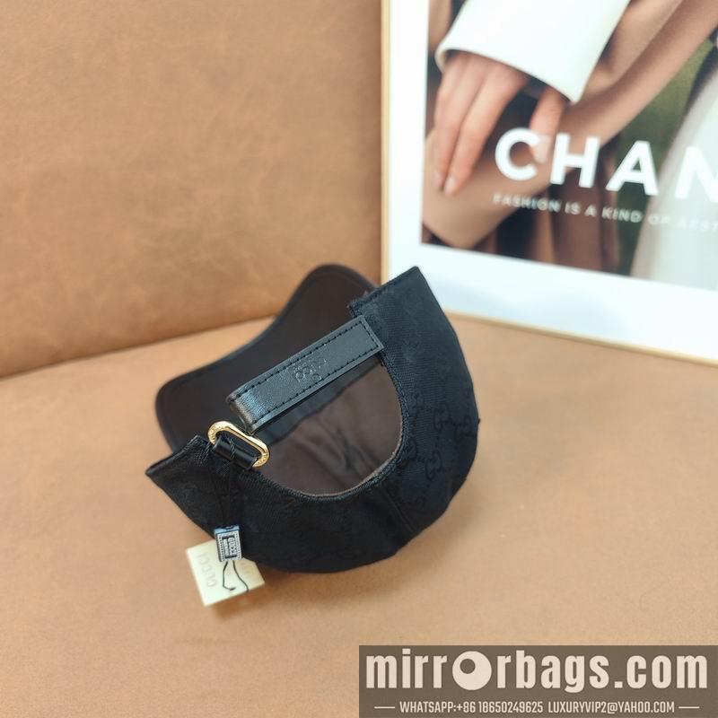 Gucci Hat dx112