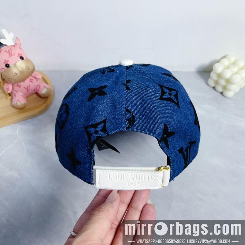 LV Hat dx32