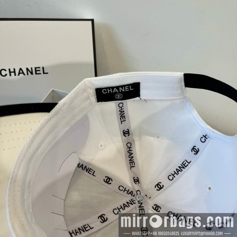 Chanel Hat dx33