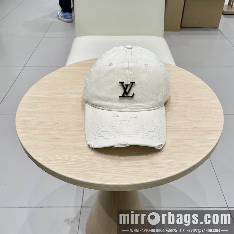 LV Hat 041405