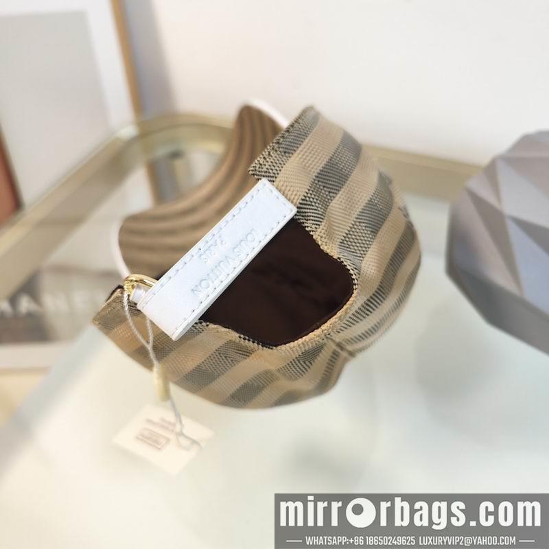 LV Hat dx117
