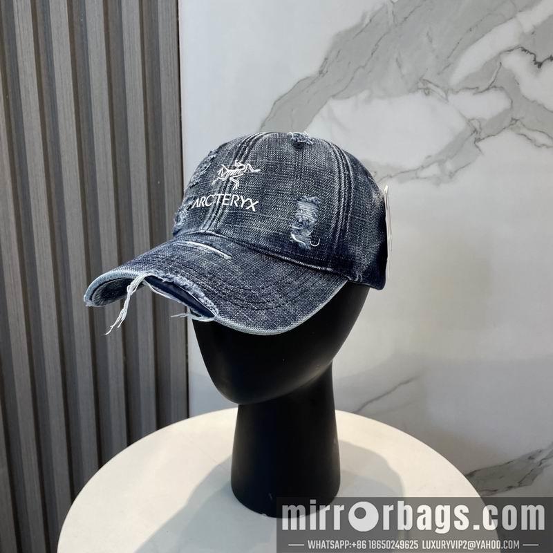 Arcteryx Hat dx18